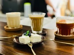 -Double cafe