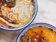 -何记鳝鱼面馆(开发区分店)