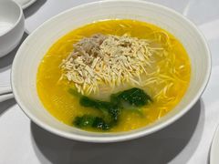 扬州煮干丝-扬州饭店(南京东路店)