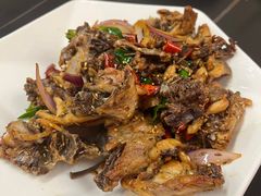 -许哥东北烧烤·铁丳烤串·宫后夹肉(繁花中心店)