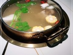 -牛人日志·鲜牛肉骨汤火锅(万科里瑧店)