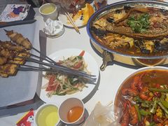 -小河公主秘制烤羊腿(小绿谷店)