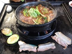 -有一锅·野生菌黑山羊腊排骨火锅(古城北门店)