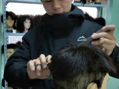 -首脑美容美发化妆美甲培训学校(长沙校区)