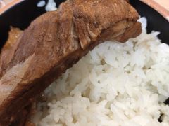 -万和春排骨砂锅米饭(新业广场店)