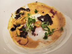 温泉蛋-弦月窗LUNETTE BY AMANDA(复兴路店)