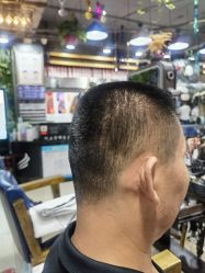 -阿兵荣辉美容理发有限公司