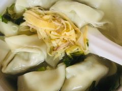 -笑来喜馄饨小笼工坊店(湖滨街店)