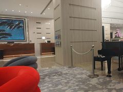 -上海虹桥西郊假日酒店