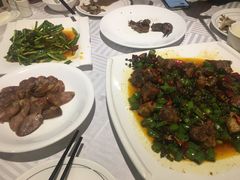 -琬苑鸽庄·川粤融合菜(解放碑总店)