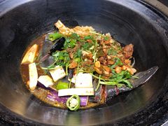 -缘福乡村铁锅炖民宿(八达岭店)