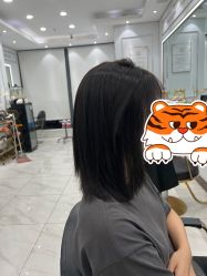 -镁连社·美联社