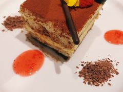 -Erman岩烧牛排(虹桥南丰城店)