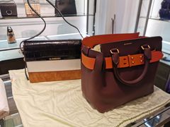 -BURBERRY(上海港汇恒隆广场店)