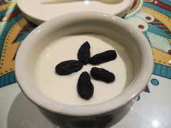 经典原味酸奶-楼兰古丽·新疆菜(大唐西市店)