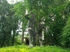 -瑞丽独树成林风景区