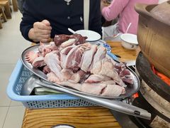连州果园鸡-威邵鸡煲(西华路总店)