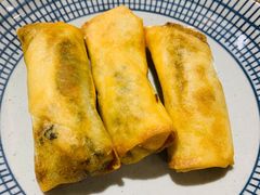 雪菜黄鱼春卷-南小蟹手工點心(三里屯店)