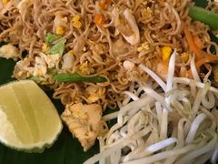 -Kat's Kitchen