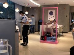 -必胜客(阿诗玛店)