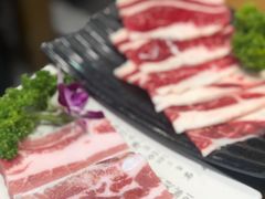 黑毛猪五花-韩阳王石板烤肉