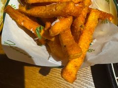 -JINNS锦时 steak&pizza(浸信会礼拜堂旧址店)