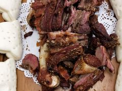 烤羊腿-红栌温泉山庄生态美食餐厅