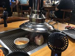 -肉甲韩国木炭烤肉(新壹街1店)