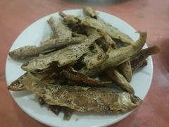 油炸小鱼-阿马土菜馆