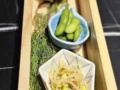 -山川小町·极番烧肉(新地假日广场店)