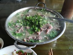 -小杨翘脚牛肉