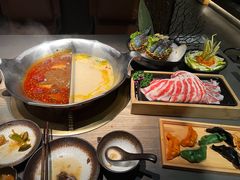 台式麻辣锅-湊湊火锅·茶憩(杭州湖滨银泰in77店)