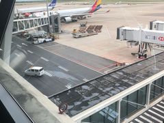 -上海浦东国际机场-T2航站楼