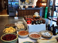 -湘阅•威海海鲜•湖南味道(华宝店)