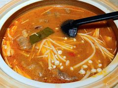 酸汤肥牛-滇越乘象云南餐厅(豆各庄店)