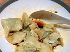 红油虾仁馄饨-弄堂咪道-饭香·面香·馄饨香(兴梅店)