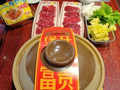 -沙胆彪炭炉牛杂煲(上海日月光广场店)