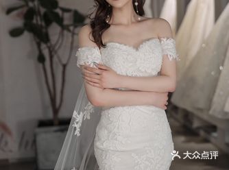 烟台婚纱  超显身材的鱼尾婚纱