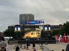 -万达广场(龙湖店)