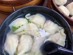 三鲜大馄饨-万寿斋(山阴路店)