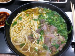 -杨记清芳牛肉拉面(宝龙广场店)