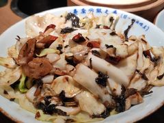 红薯叶炒包菜-吃饭皇帝大(解放西路店)