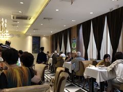 -老人和饭店(淮海中路店)
