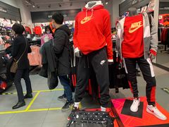 -NIKE北京马连道换季优惠店