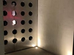 -穹六人间 people 6(岳阳路店)