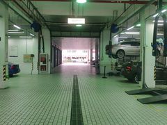 -上海宝诚尊悦宝马4S店(静安店)