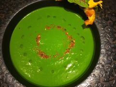 西葫芦瓜汤配扇贝刺身及黑鱼子酱-AZUL by FUEL蓝色·法式酒馆(琶醍店)