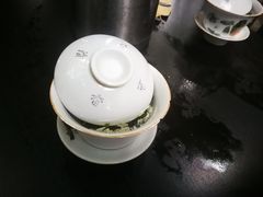 -香园自助小火锅
