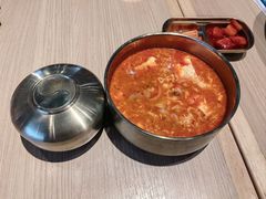 -梨花牛肉汤饭(仁恒伊势丹店)
