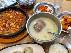 泡菜饼-神仙雪浓汤(弘大店)